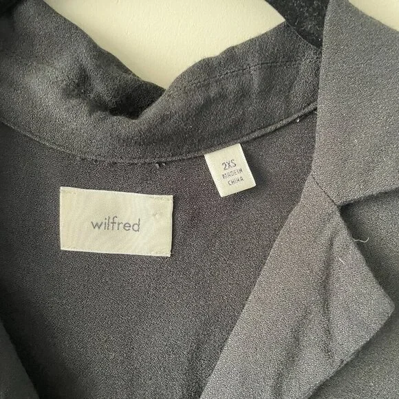 Aritzia Wilfred Tulum Button Front Collared Long Sleeve Casual Blouse Black XXS - Picture 6 of 8